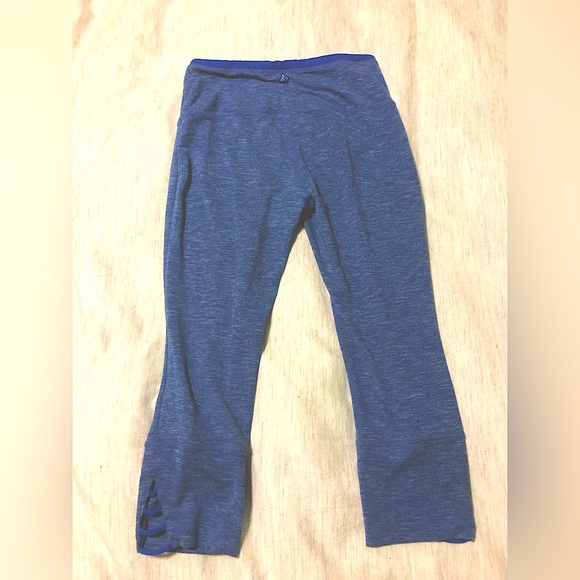 Prana crop leggings - Picture 3 of 3